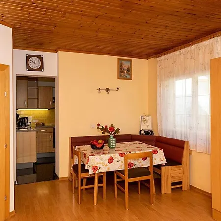 Haus Rosemarie Apartment Nesselwängle